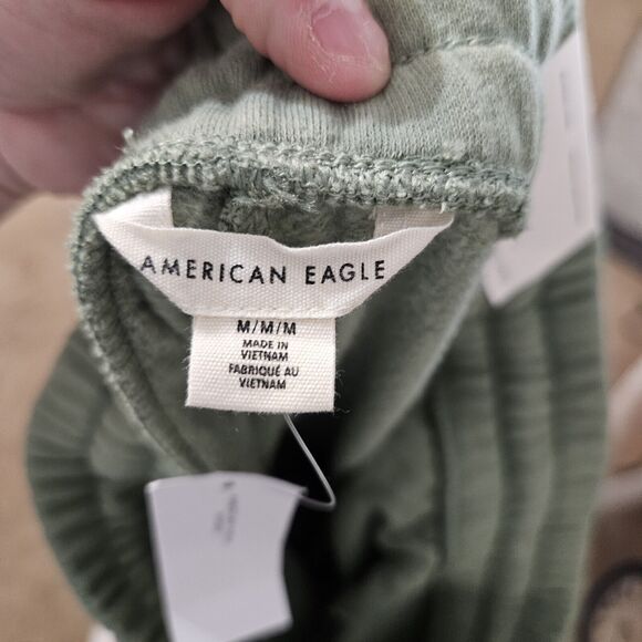 American Eagle Green Flower Embroidered High Rise Jogger Pants - Picture 9 of 10